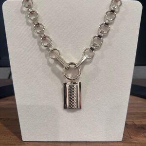 Dannjo Gold necklace with pendant